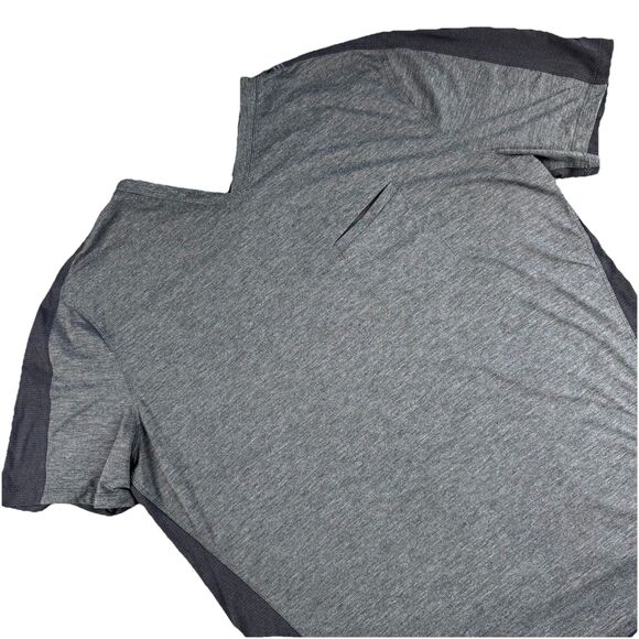 Lululemon Mens L V-Neck Pocketed Athletic Wicking Short Sleeve Gray T-Shirt - Picture 1 of 7